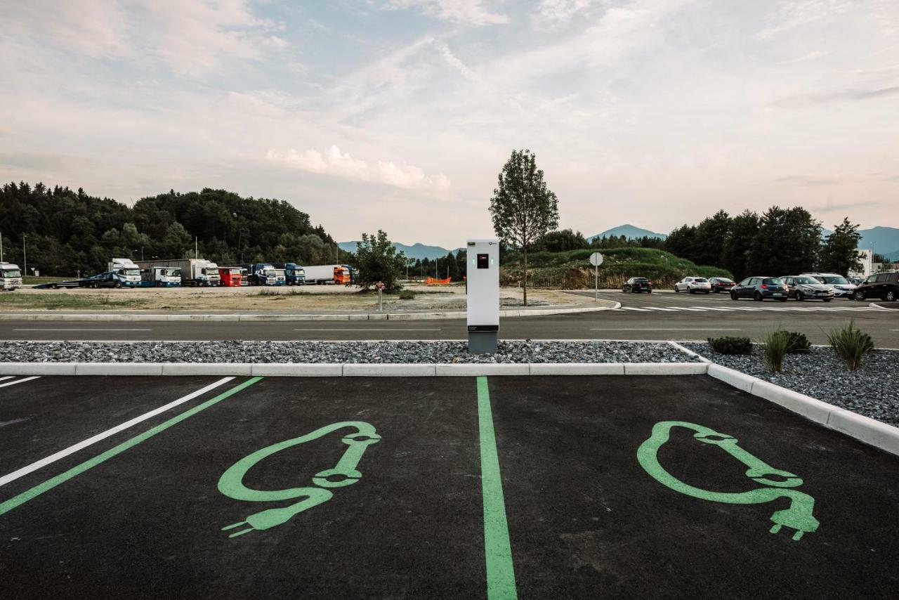 Hotel A Plus Celje Zewnętrze zdjęcie